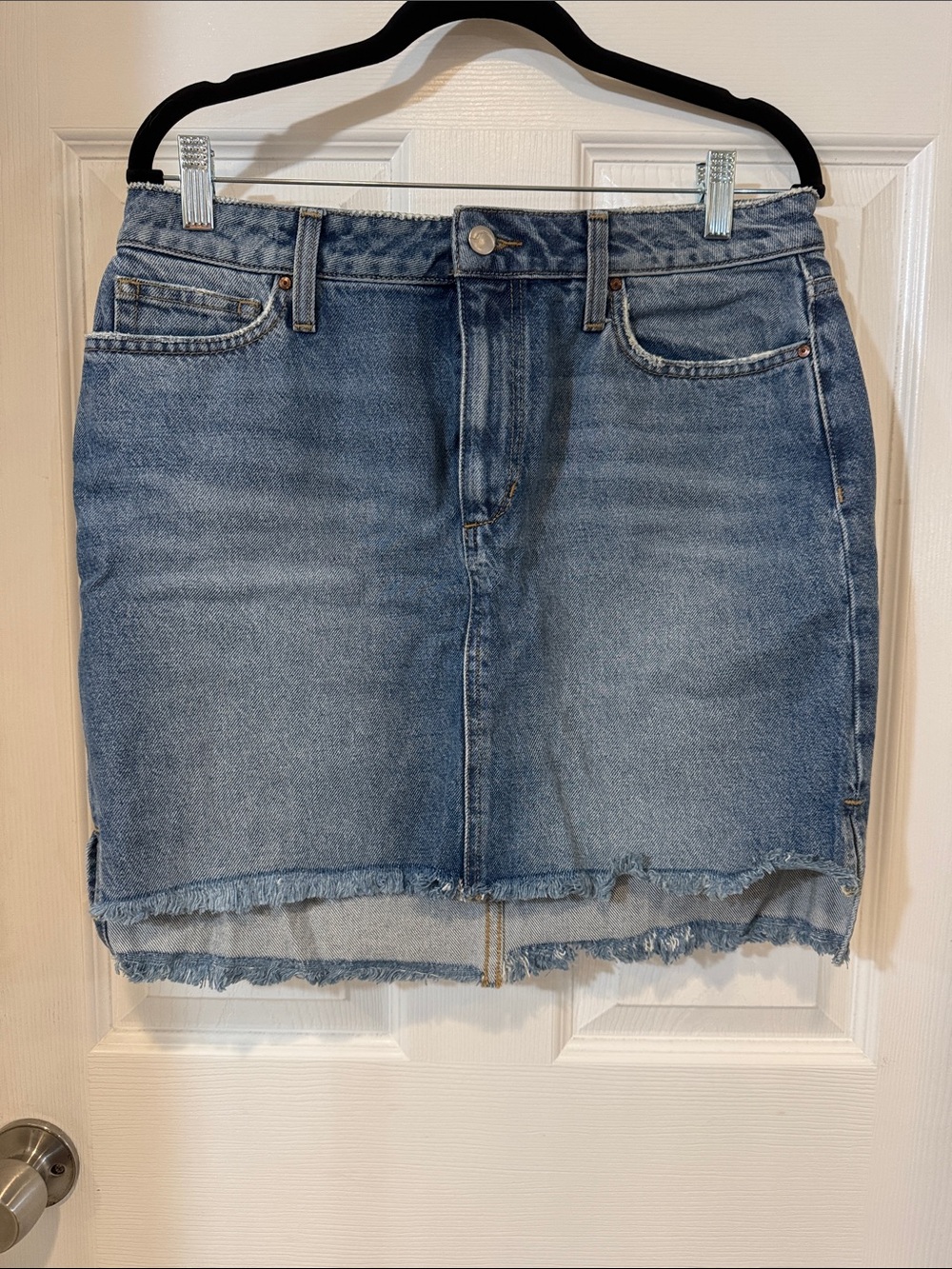 Joe's Jeans Light Wash Denim Mini Skirt with Frayed Hem Size 30